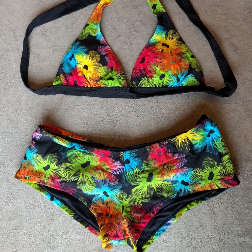 Halter-Neck Bikini Top